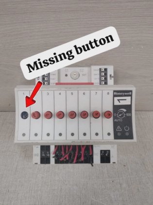 Honeywell XFR822A Analog Output Module