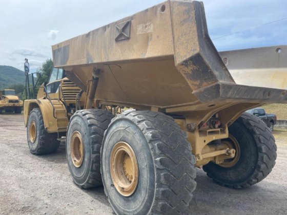 2008年卡特彼勒740