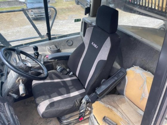 2008年卡特彼勒740