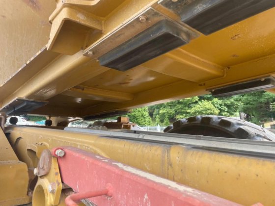 2008年卡特彼勒740