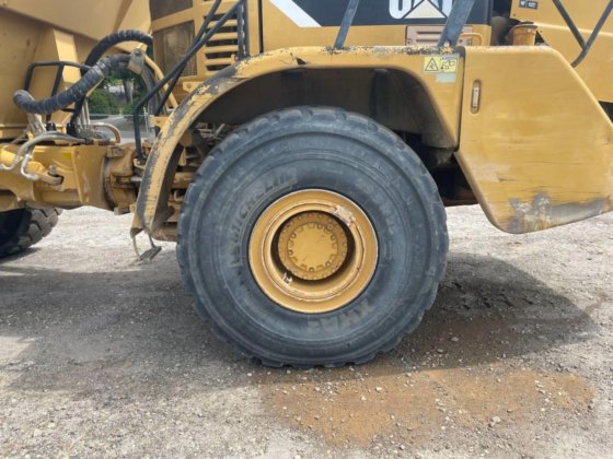 2008年卡特彼勒740