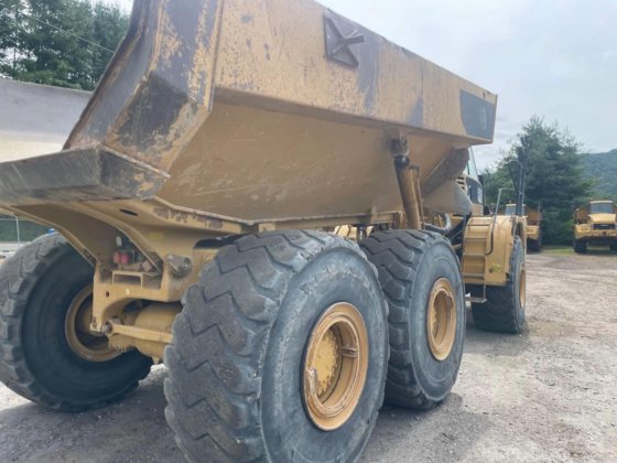 2008年卡特彼勒740