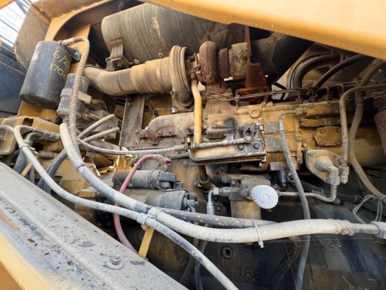 2002年卡特彼勒966G