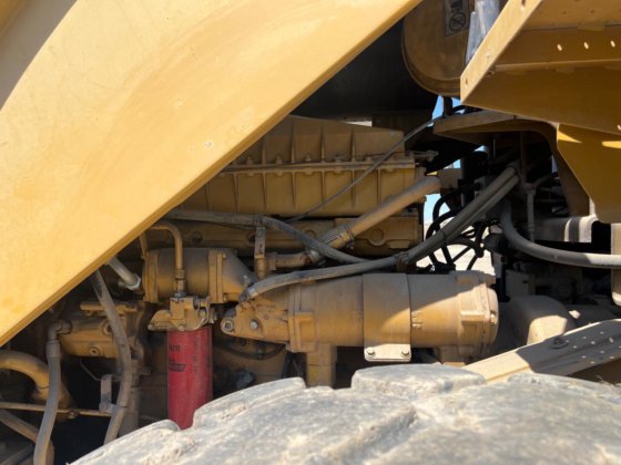 2002年卡特彼勒966G