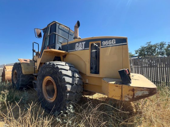2002年卡特彼勒966G