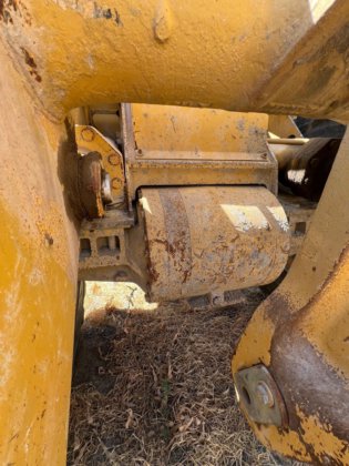 2002年卡特彼勒966G