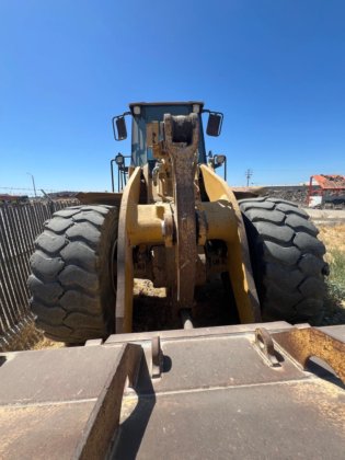 2002年卡特彼勒966G