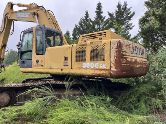 2006 Deere 330CLC