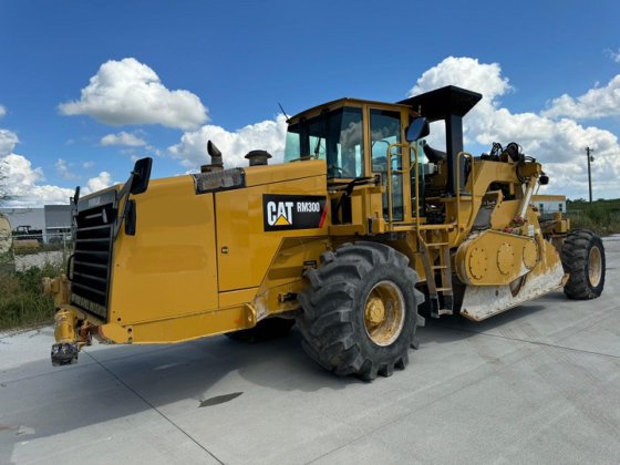 2018 Caterpillar RM300 in Arnold, MD, USA