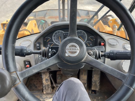 2018年沃尔沃 L70H