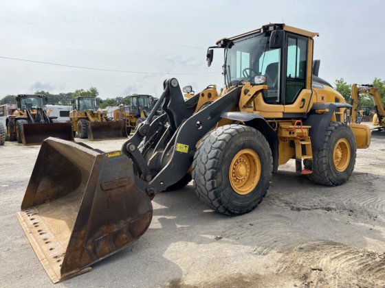 2018年沃尔沃 L70H