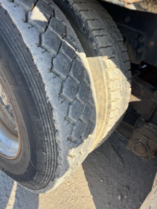 1997年福特 LT9513