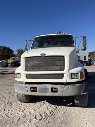 1997年福特 LT9513