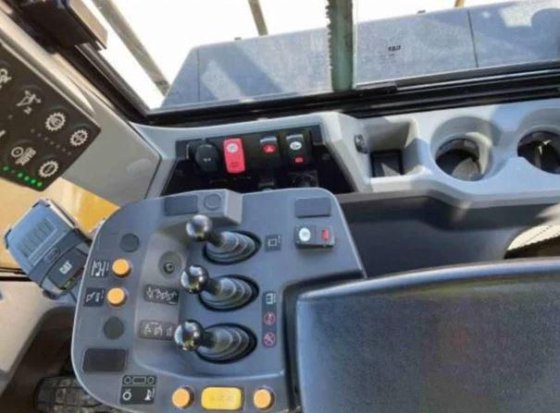 2021年卡特彼勒 950M