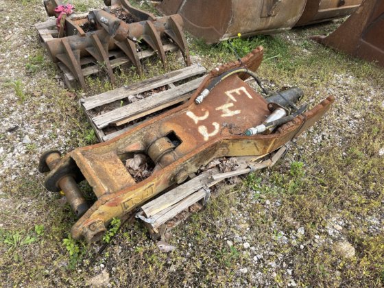 卡特彼勒液压大拇指