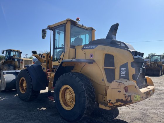 2018年沃尔沃 L70H