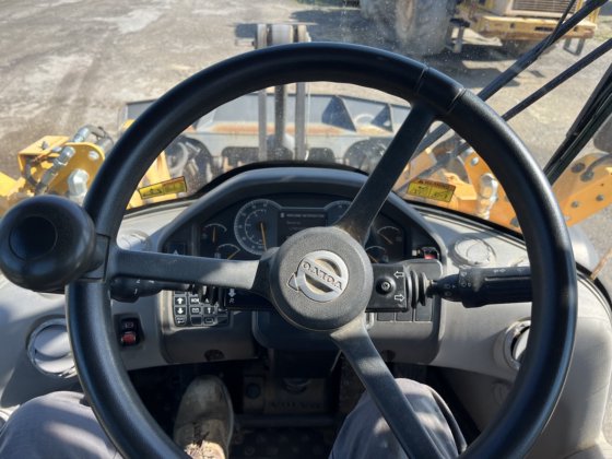 2018年沃尔沃 L70H