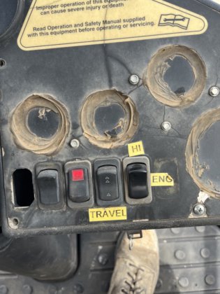 2006 年英格索兰 SD122DX