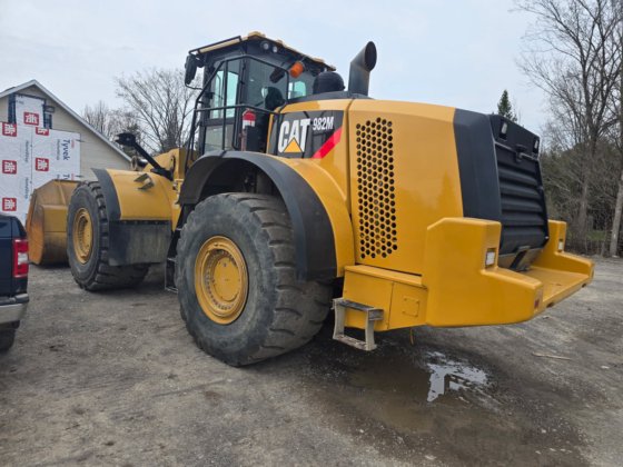 2014年式キャタピラー 982M