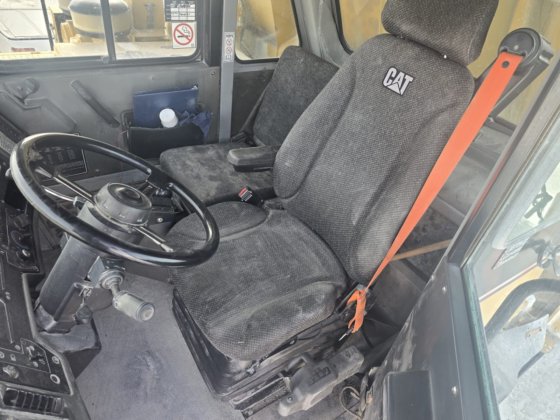 2004 Caterpillar 775E