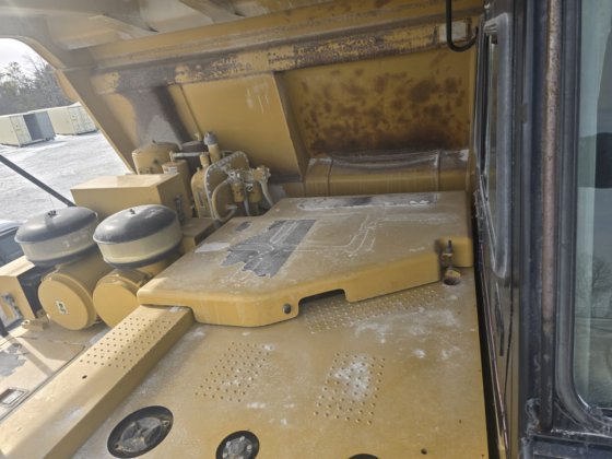 2004 Caterpillar 775E