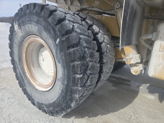 2004 Caterpillar 775E