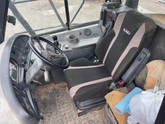 2008年卡特彼勒740