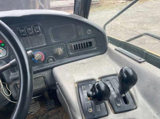 2008年卡特彼勒740