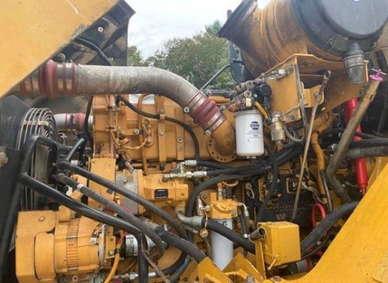 2008年卡特彼勒740