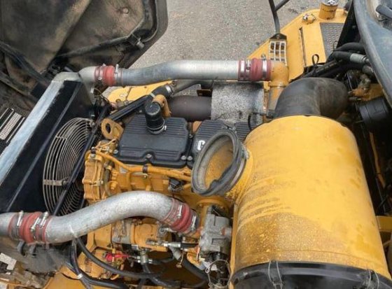 2008年卡特彼勒740