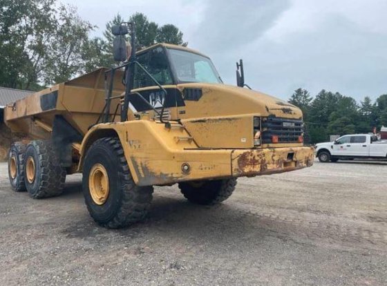 2008年卡特彼勒740