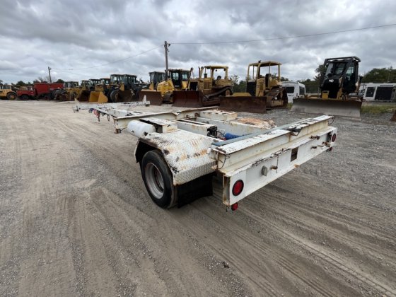 载货式金王杆式拖车