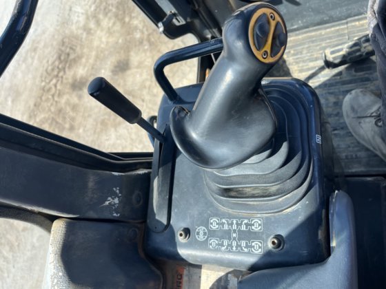 2004 クマツ D37EX-21