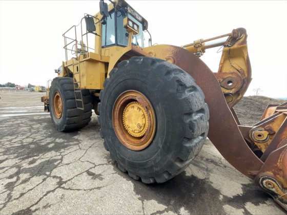 2002 Caterpillar 990