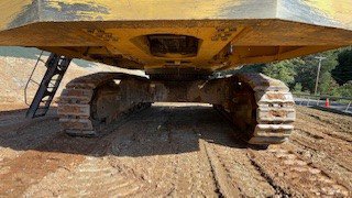 2011年 コマツ PC2000-8