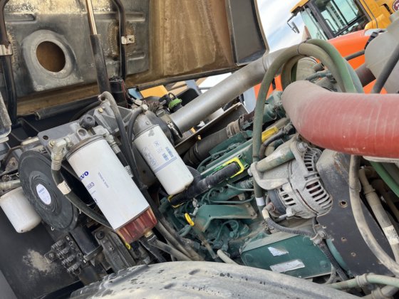 2016年沃尔沃SD115B