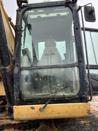 2008年卡特彼勒330DL