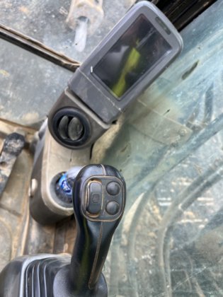 2008年卡特彼勒330DL