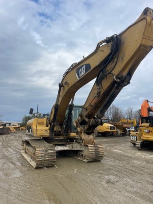 2008年卡特彼勒330DL