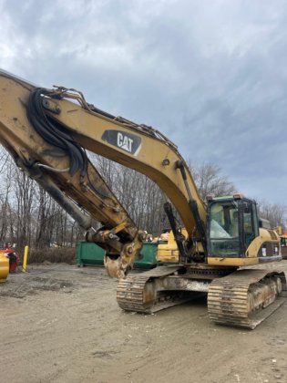 2008年卡特彼勒330DL