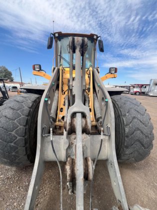 2003年ボルボ L90E