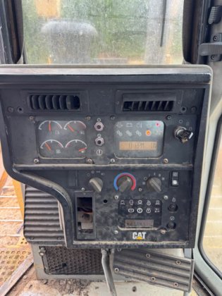 2001 卡特彼勒 D8R