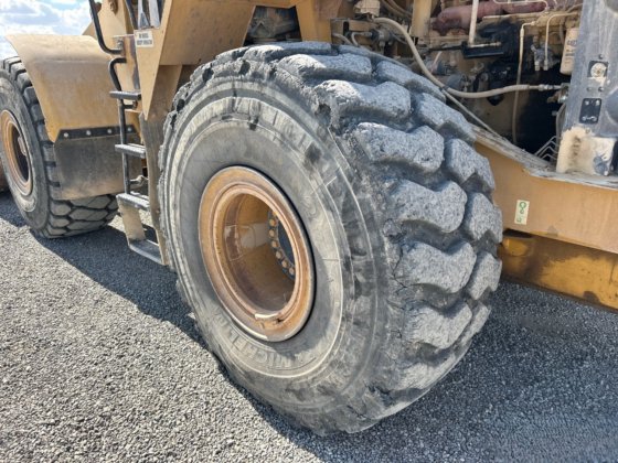 2002年卡特彼勒966G