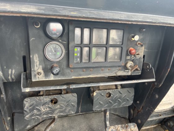 2002 Komatsu D39E