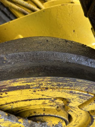 2002年 コマツ D39E