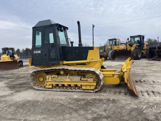 2002 Komatsu D39E