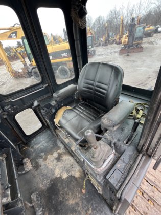 2002 Komatsu D39E