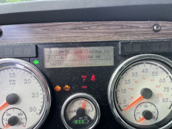 2016年 Freightliner 122SD