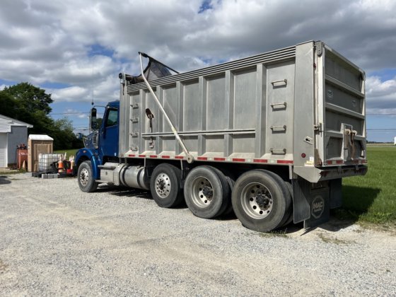 2016年 Freightliner 122SD