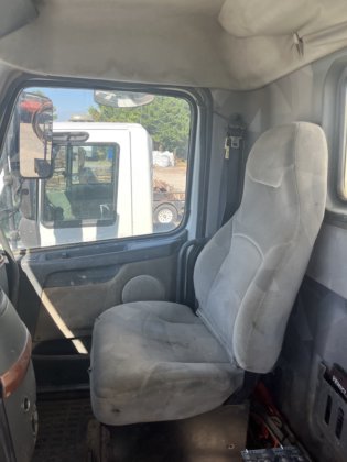 2018 ピータービルト 337-サービストラック